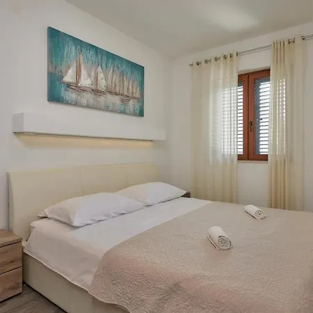 Apartment Lucia